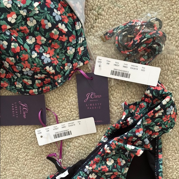 J. Crew X Liberty London Floral Bikini Set with Ruffle Details (32D/Small) - Picture 2 of 4